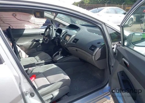 2009 Honda Civic Lx z USA, uszkodzony, nr VIN 1HGFA16559L027479